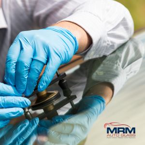 windshield auto glass crack repair