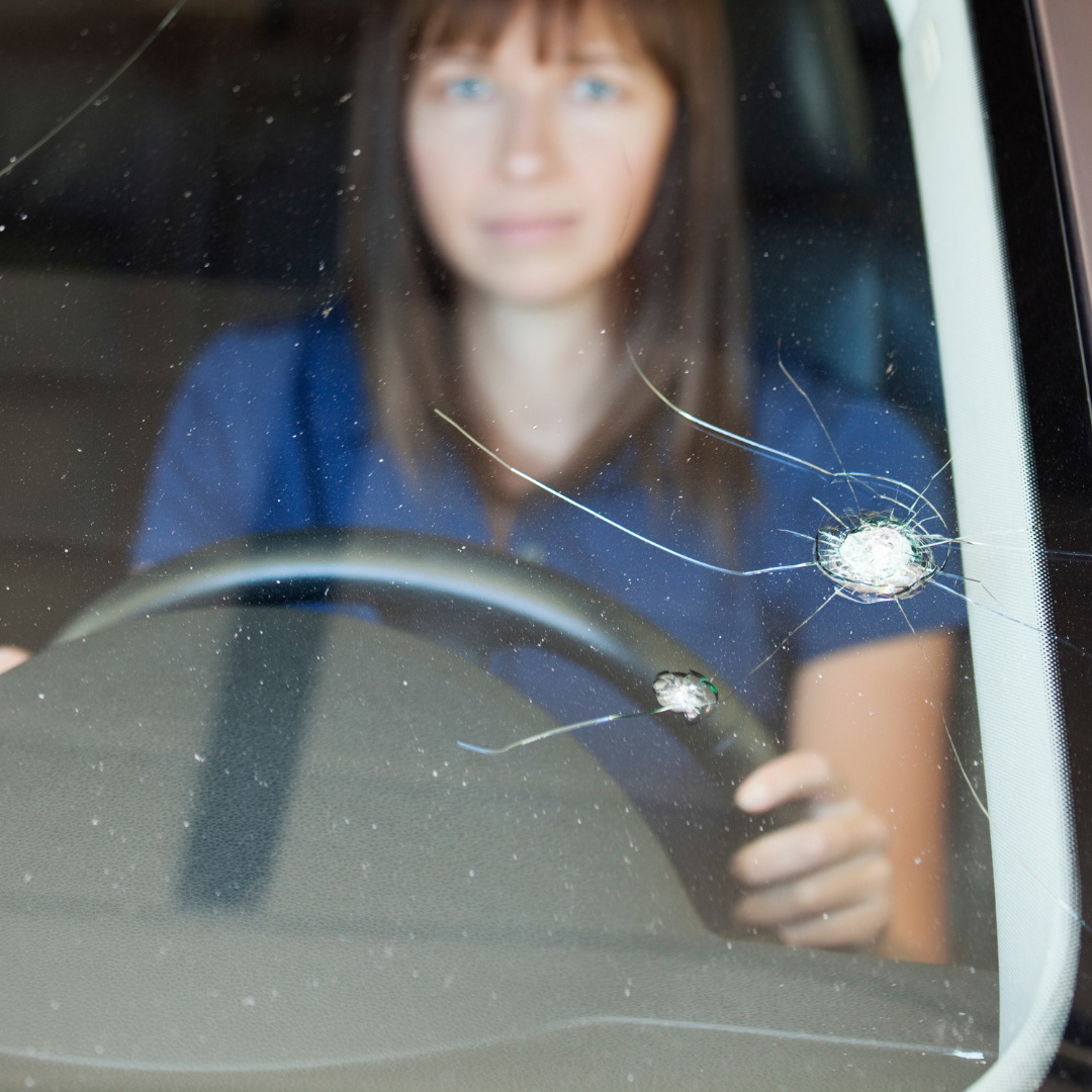 driving with a cracked windshield